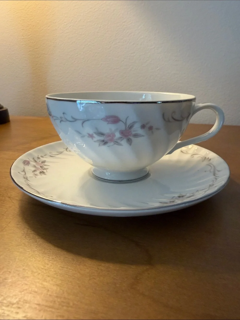 Vintage Gold Standard GST1 Footed Teacup and Saucer Set